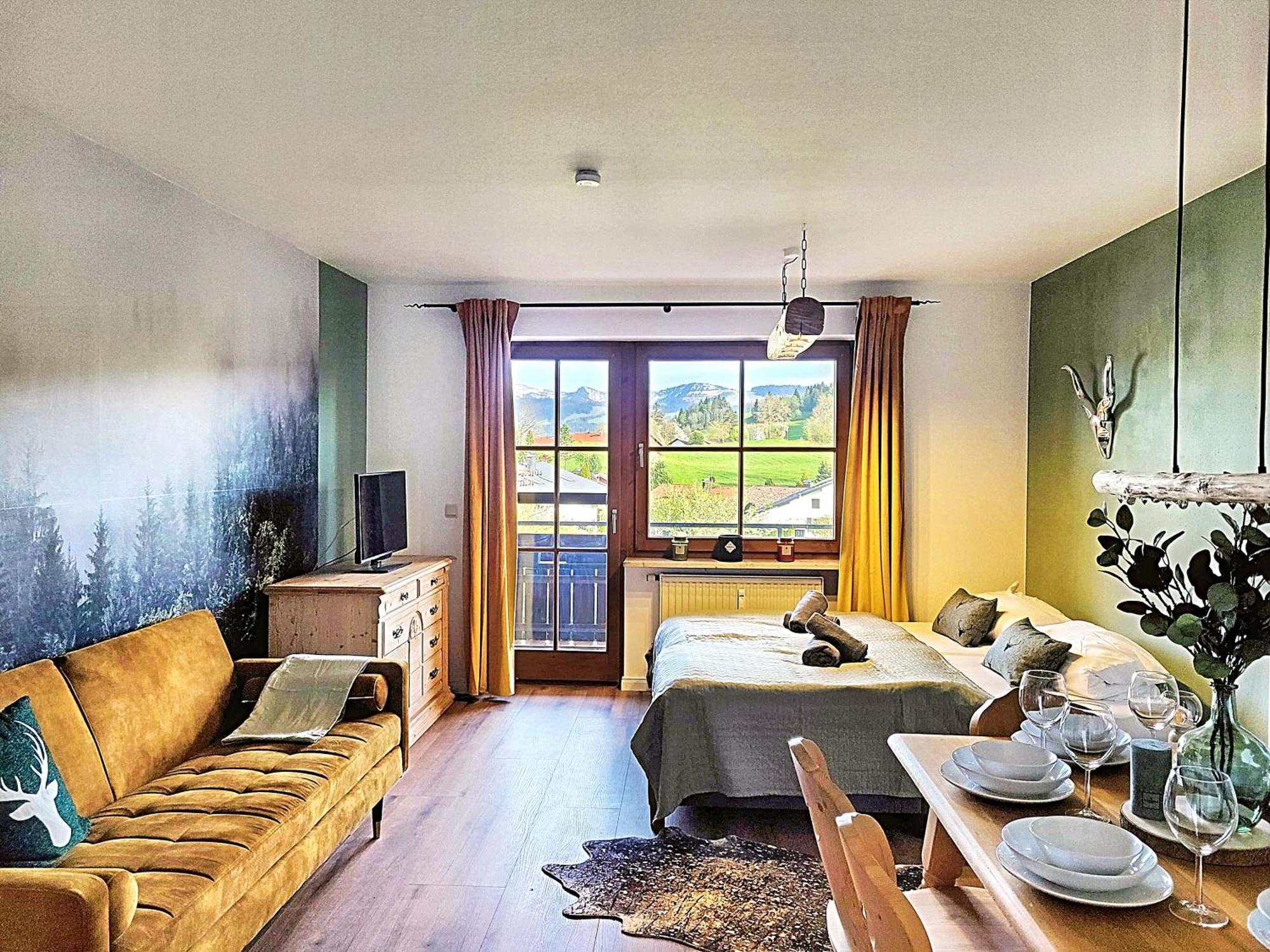 Lindners Hideaways - Bergnest Lodge - Bergblick Fewo 6 Pers Balkon Garten Hund Ski Unterkunft Luftkurort Oberreute Naehe Buchenegger Wasserfaelle Eistobel Bodensee Ngoại thất bức ảnh